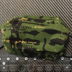 STÜSSY reusable face mask with filter pocket